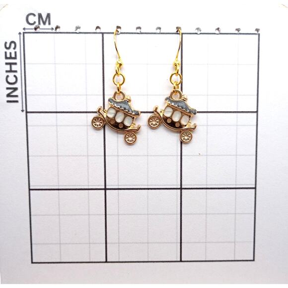 Cinderella style carriage earrings dangle earrings fantasy jewelry - Picture 3 of 4